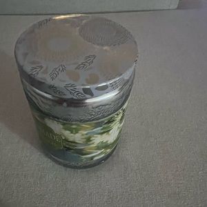 Peppermint soy wax candle